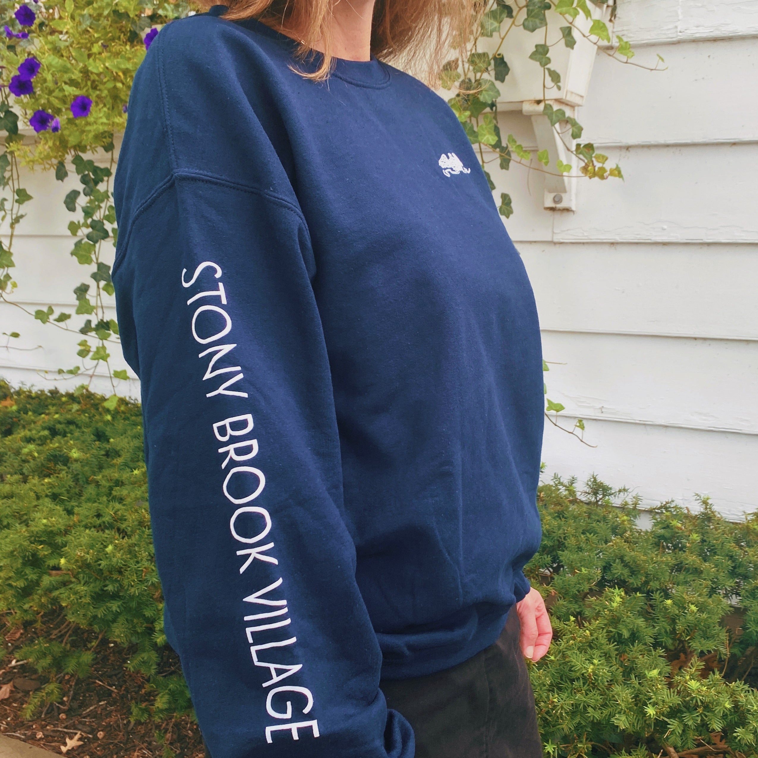 Stony Brook Village Navy Crewneck – Small Eagle Logo